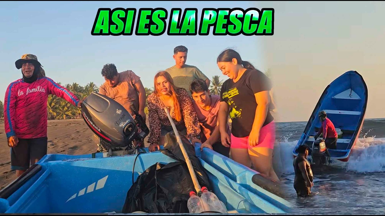 Metido la lancha la mar para la pesca.