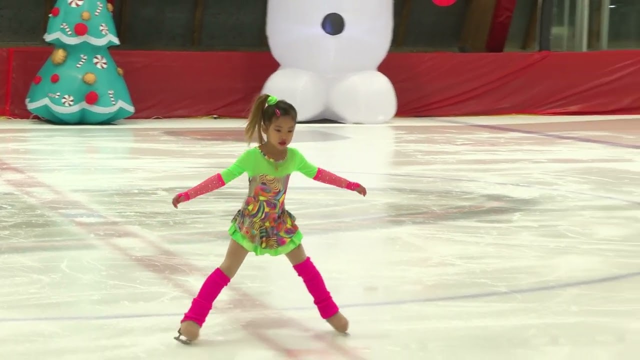 Nadia Voong - Anaheim Ice Holiday Recital 2024