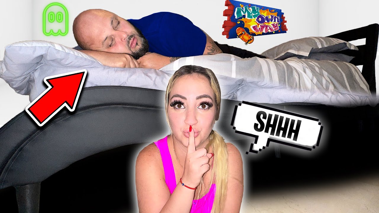 SNEAKING Into My FRIENDS HOUSE WITHOUT Them KNOWING...*ULTIMATE PRANK*