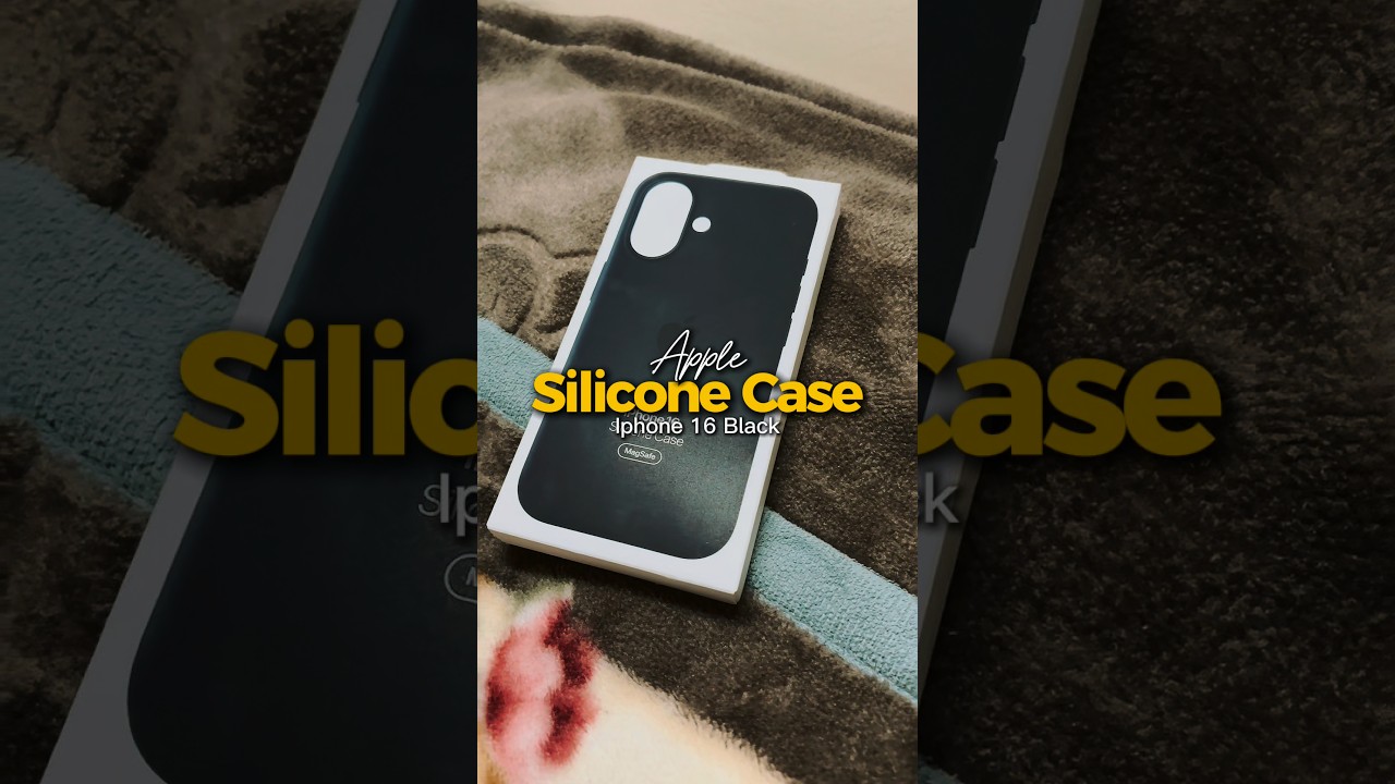 Iphone 16 Black Silicone Case 