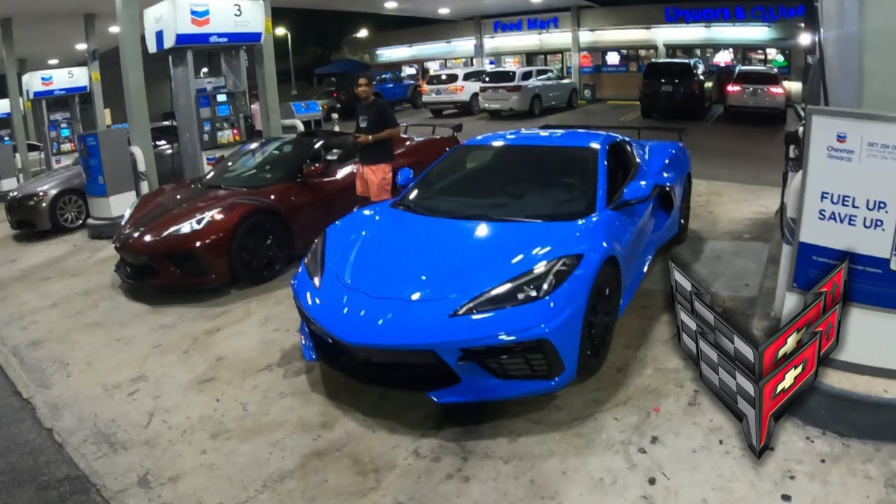 POV: TWO STRAIGHT PIPED C8 CORVETTES CUTTING UP IN MIAMI