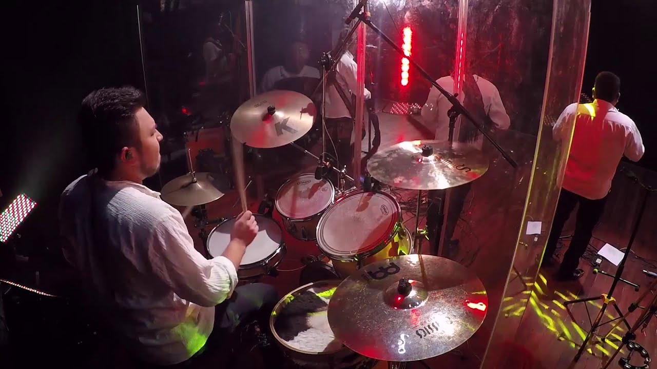 Caporal en Batería - Ritmo caliente (Caporales en batería)