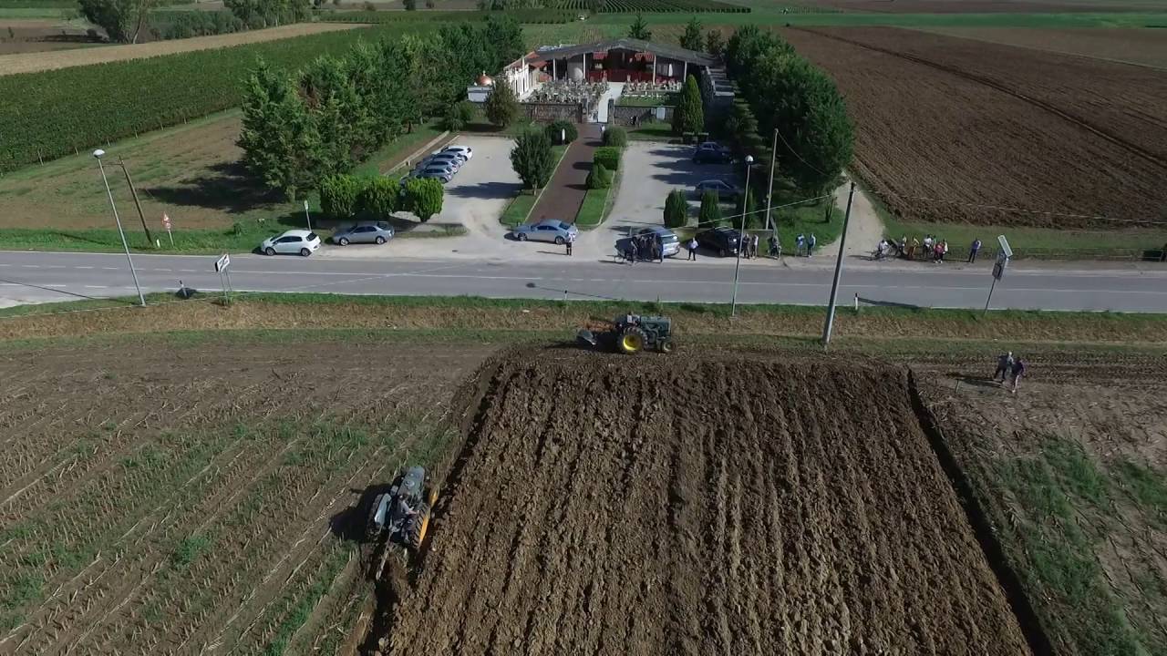 Aratura con Landini Testacalda - Terrassa Padovana 18/09/2016 - Video drone