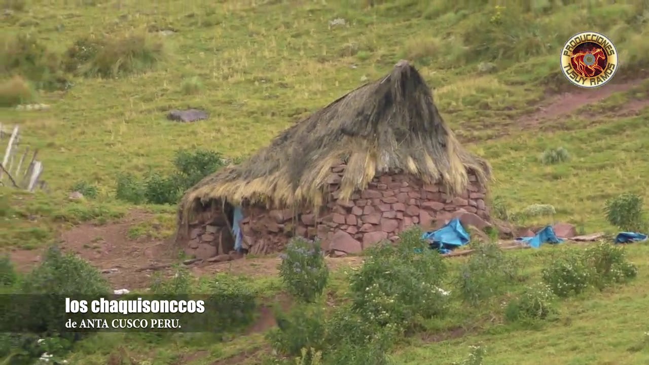 LOS CHAQUISONCCOS :Tema esquina tiendayoc