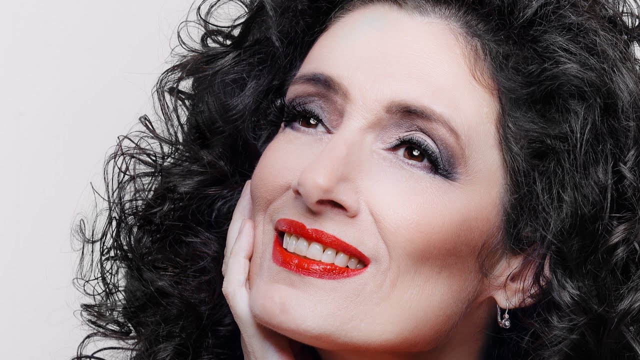 DORIS DRAGOVIC - KAD ZASTOR MI PADNE (OFFICIAL LYRIC VIDEO 2025)