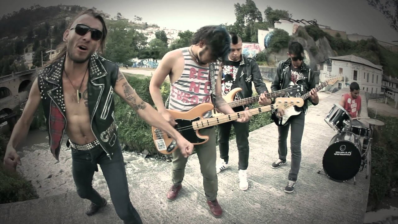 R.A.T.A.S   "SOMOS RATAS"