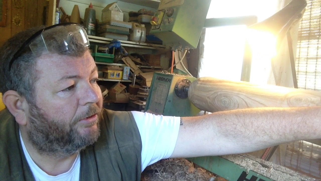 Woodturning & Carving a Twist