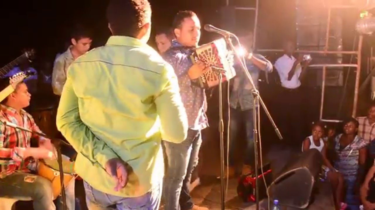 LOS HIJOS DEL TRUENO EN VIVO EN TURBO ANTIOQUIA COLOMBIA 23/12/2015