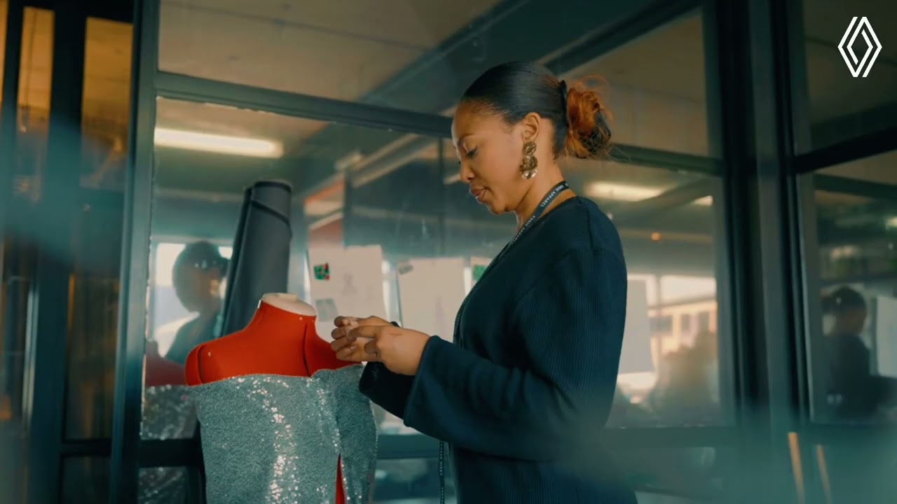 Renault #ExtraordinaryWomen | Enhle Mbali Mlotshwa