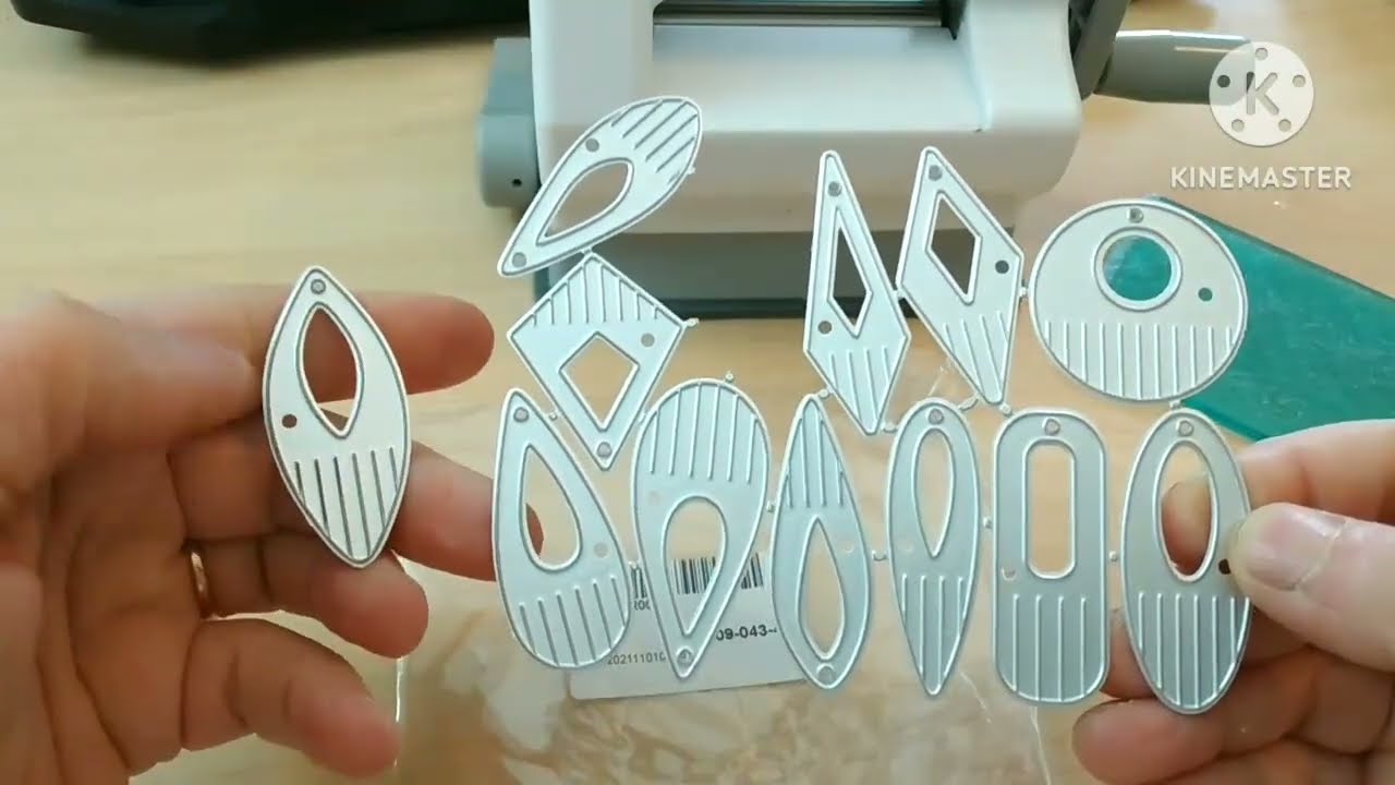 creiamo orecchini di carta coll. Kokorosa #craft #diy #earrings #kokorosastudio #kokorosa #earring