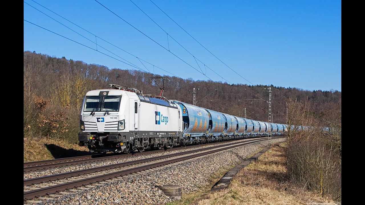 Güterzüge im Blockabstand - CD Cargo Vectron, Steiermarkbahn Taurus, Retrack uvm bei Treuchtlingen