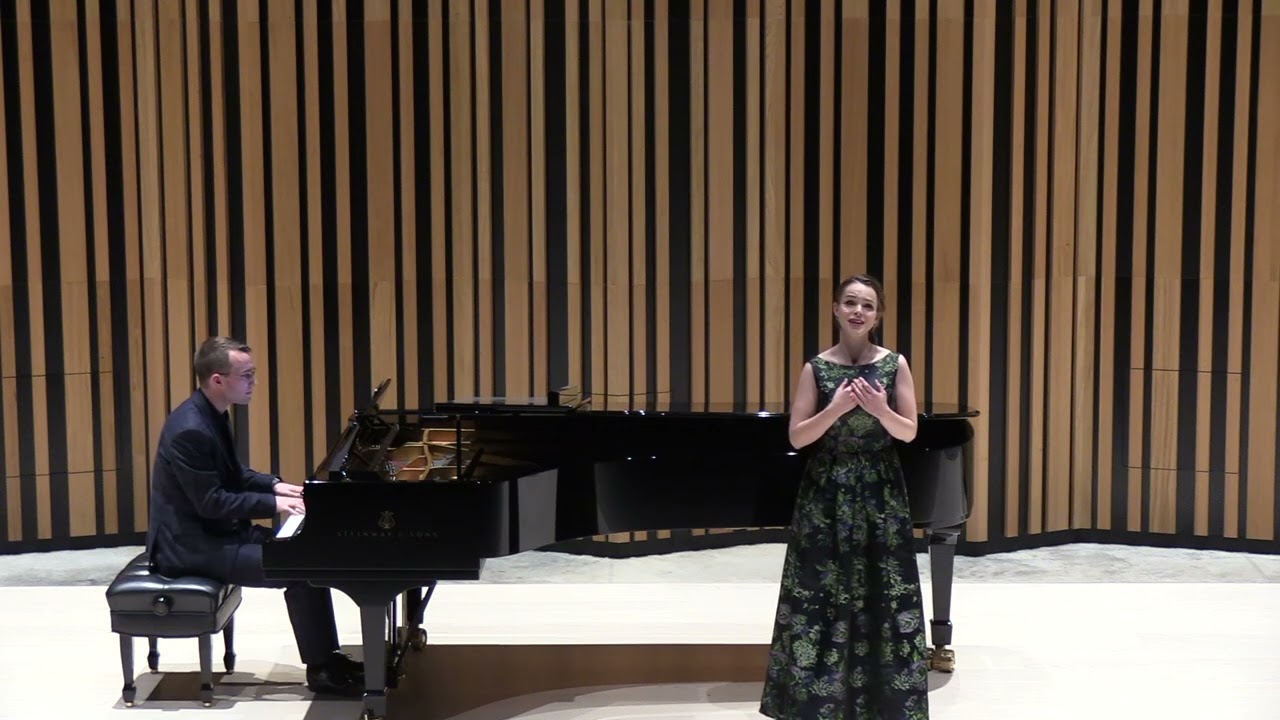 Anton&iacute;n Dvoř&aacute;k: Čtyři p&iacute;sně op. 2: I. Vy vrouc&iacute; p&iacute;sně spějte (Gabriela V&aacute;vrov&aacute;, Martin Pančocha)
