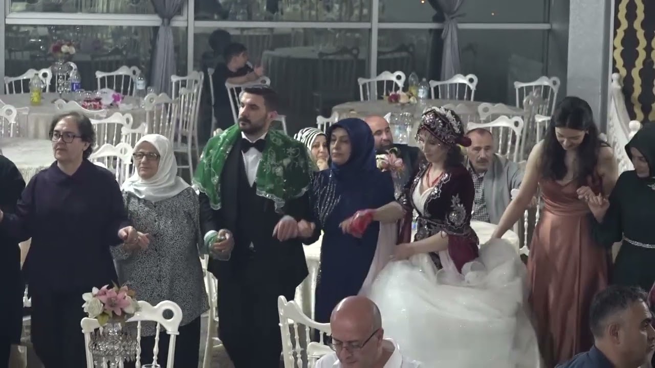 İdris ALTUNER&Enis ACAR&Yenercan ARAS ERZURUM HALAYLARI