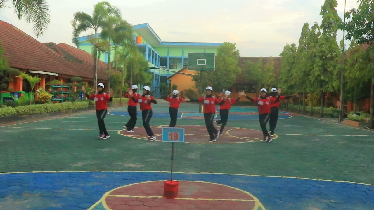 19. SMPN 2 MOJOANYAR - Lomba Senam Pramuka Gugus Depan