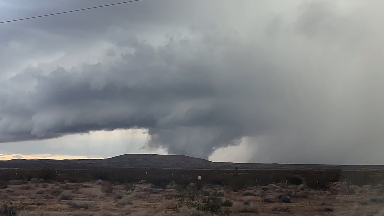 Chasing the Monsoon ⛈️💨 Severe Thunderstorm with Rotation 🌪️ Tornado ?? 🌪️ West of Barstow, CA