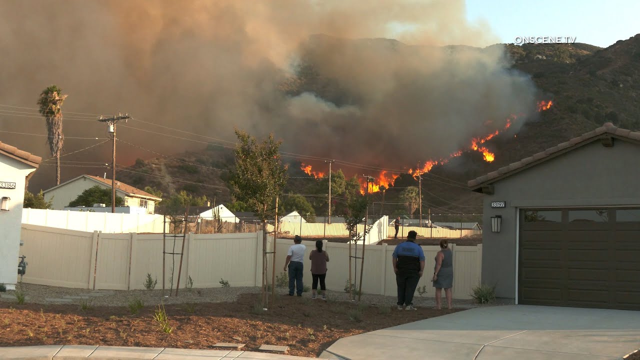 Macy Fire Burns Near Homes in Lake Elsinore