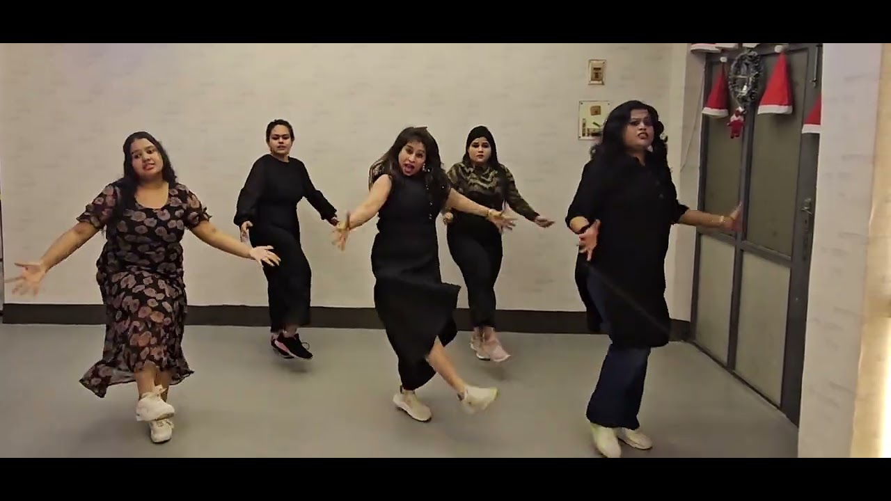 O haseena zulfowali retro song 🎵 ✨️ #shakealegfitnesszone #retrosongs #ohaseenazulfonwali 