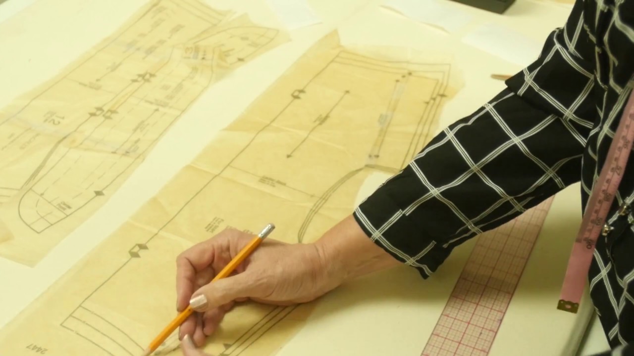 287 - Men's Shirt - Measuring (4/5) - Altering Neck Pattern