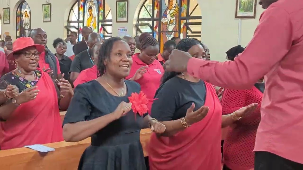 NASHUKURU EE BWANA NAKUSHUKURU 