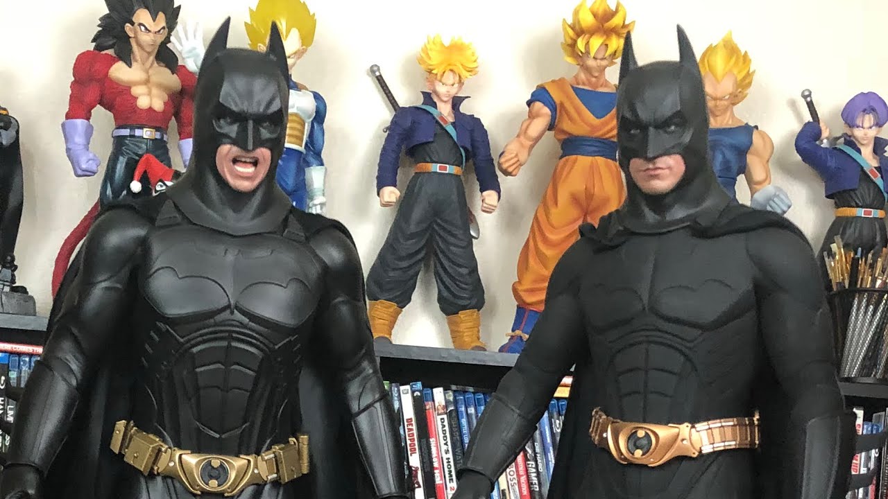 Hot Toys vs Enterbay Comparison of 1/4 Scale Batman Begins: Batman!! Unboxing/Review (part 2)
