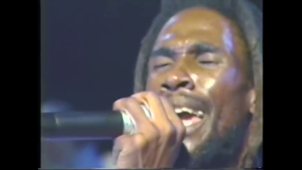 Midnite  Late Night Ghetto (live) at Monterey 2002