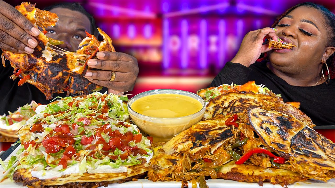 CHEESY CHICKEN QUESADILLAS + CRUNCHWRAPS FOR THE WIN!!! | MUKBANG EATING SHOW