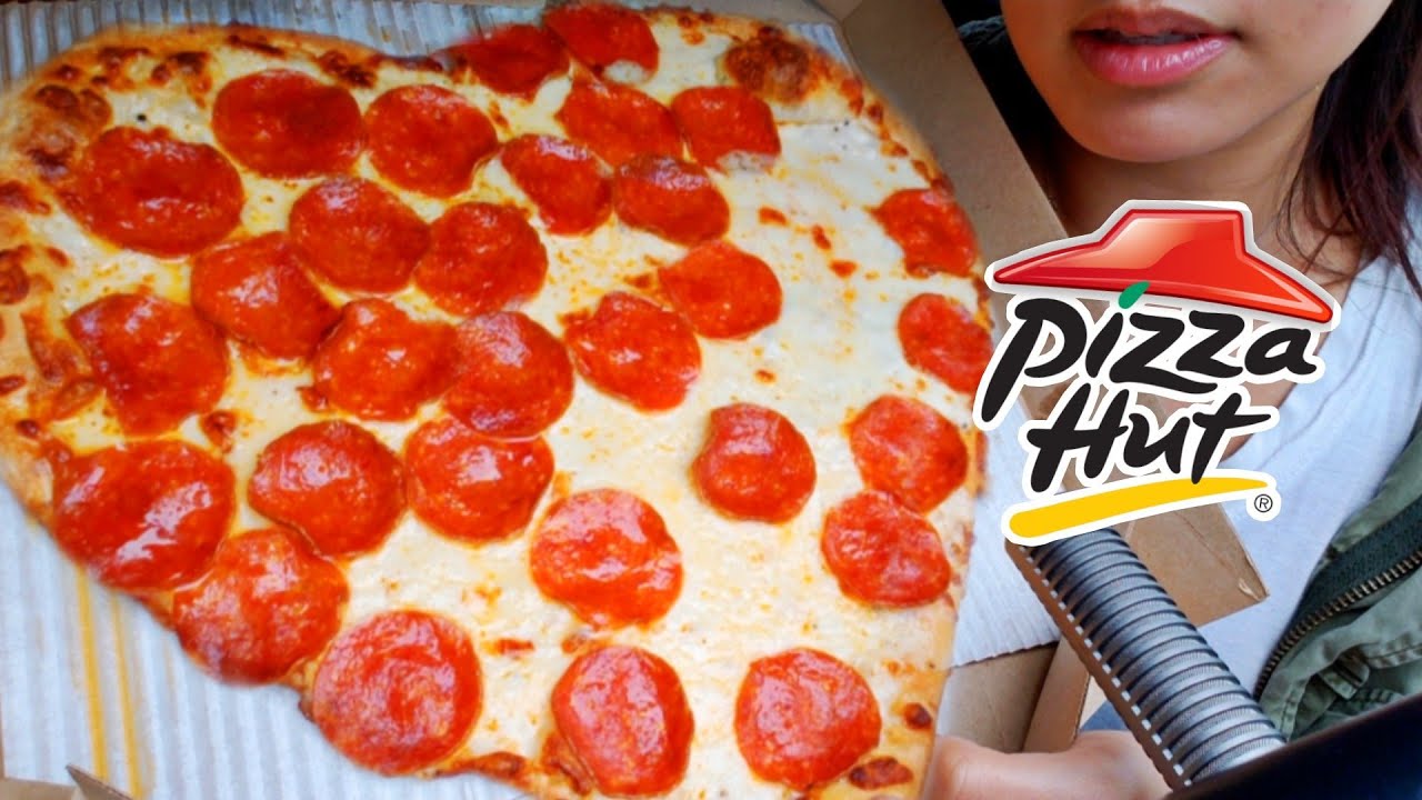 ASMR EATING PIZZA HUT Heart Shaped Pepperoni & CHICKEN WINGS Satisfying Eating Sounds CAR MUKBANG