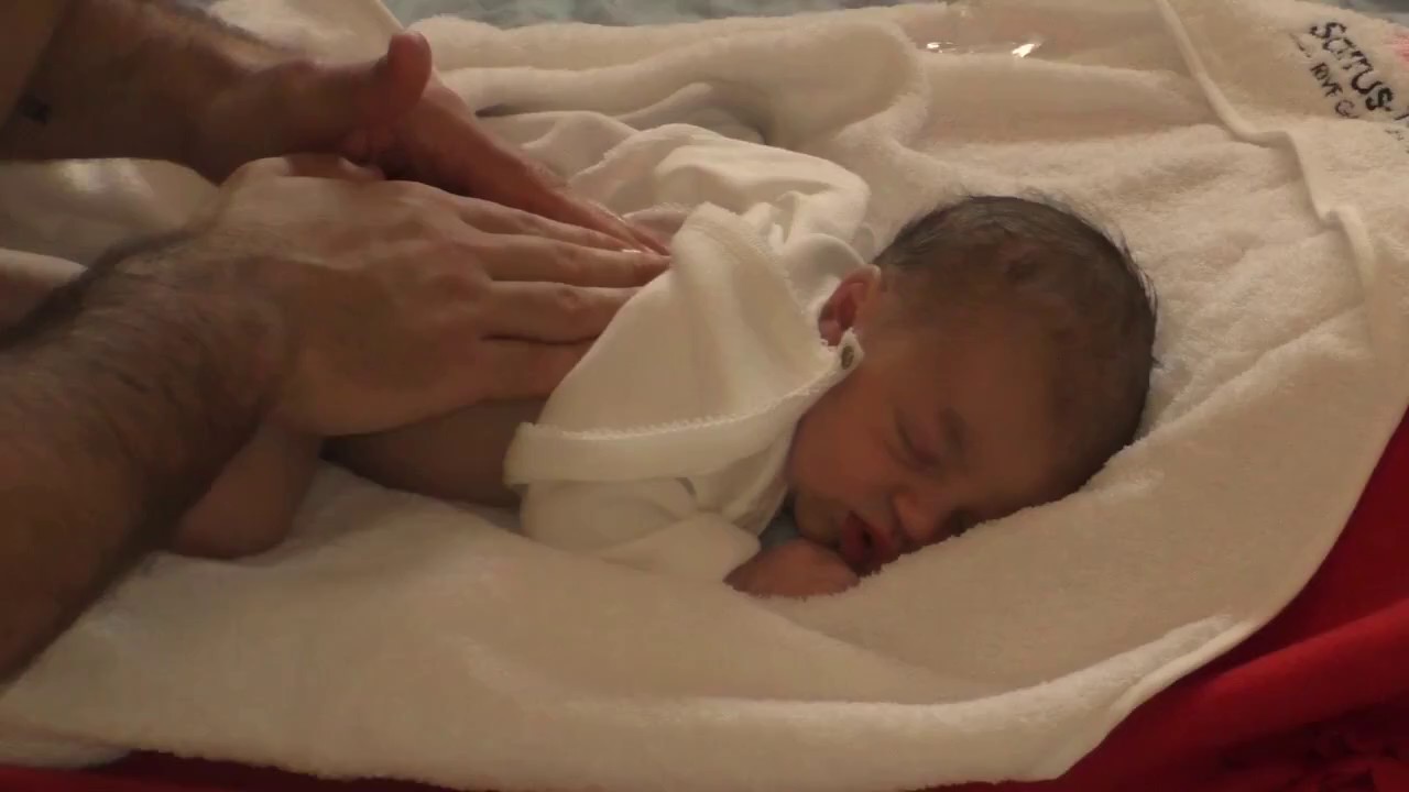Massage b&eacute;b&eacute;