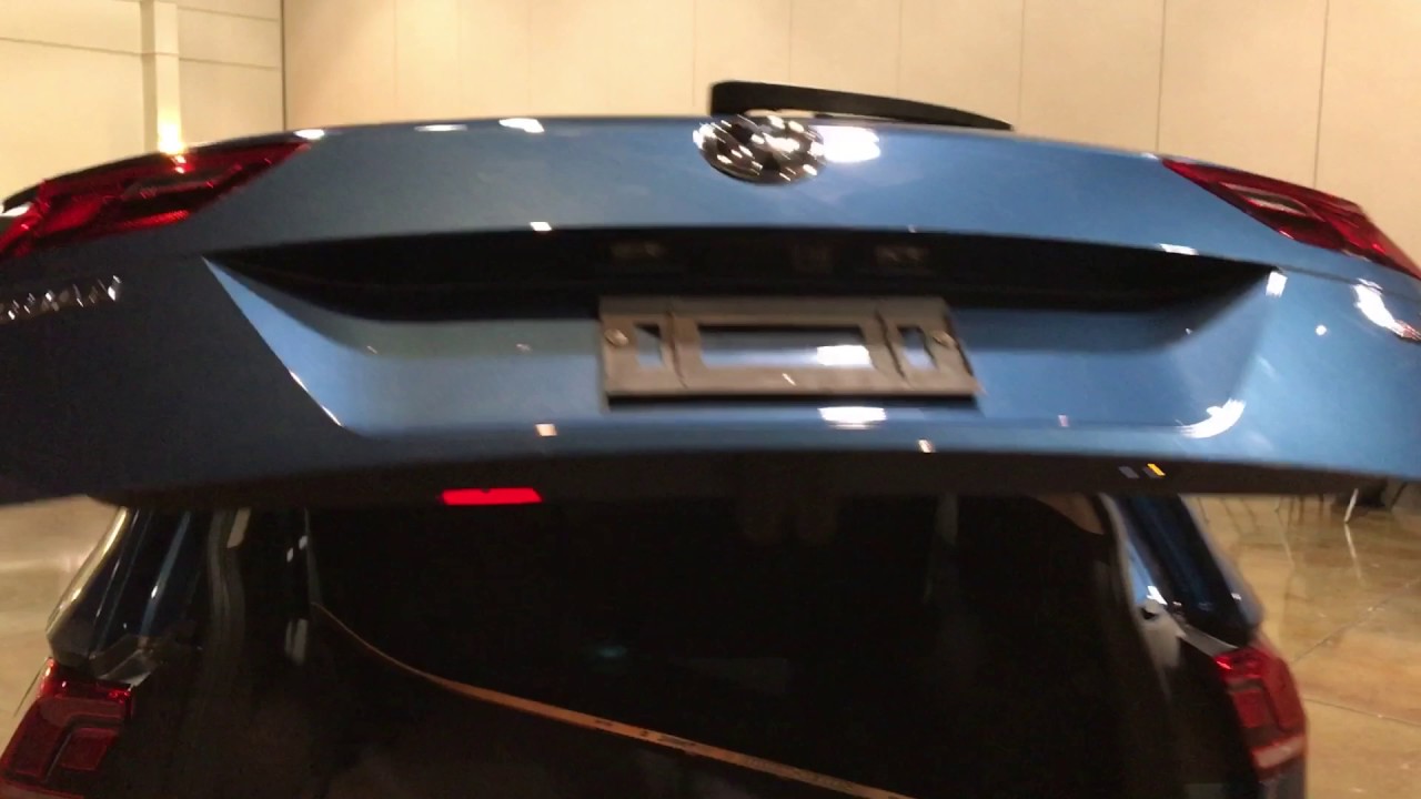 Volkswagen Tiguan Highline 2018 года. Второе поколение.
