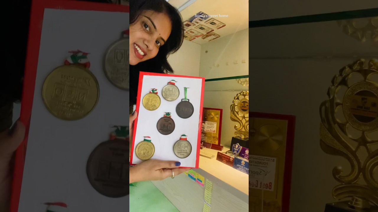 Diy Medals Organiser #boxcraft