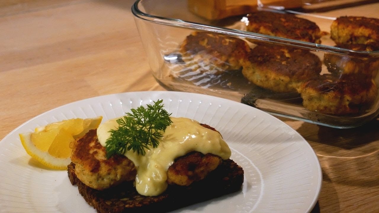 Sprøde & gyldne fiskefrikadeller med torsk - Opskrift # 291