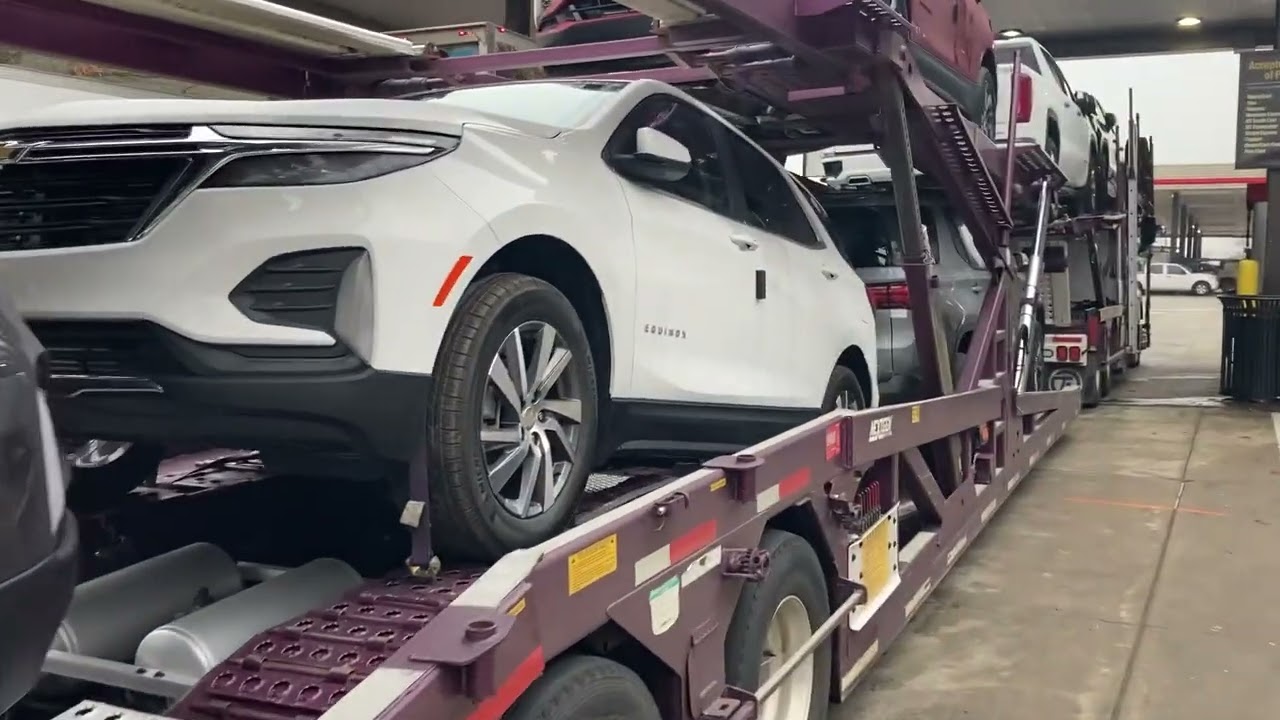 The Rookie Car Hauler WHAT IS THE DIFFERENCE BETWEEN HAULING USE VEHICLES AND NEW VEHICLES???