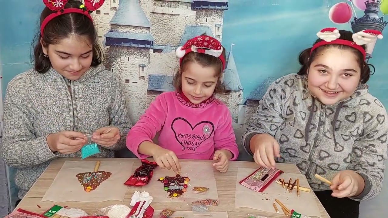შოკოლადის ნაძვის ხეები.ako and princesses აკო და პრინცესები