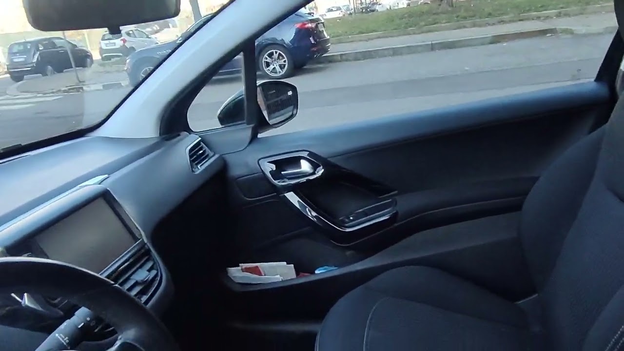 PEUGEOT 208 1.2 82 CV BENZINA 2018