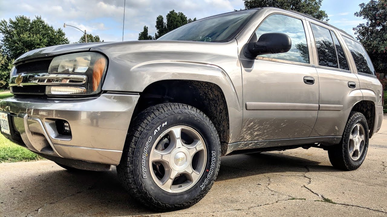 Lifted Chevy Trailblazer Walk-Around