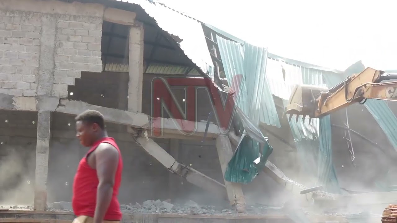NEMA demolishes building set up in Wakiso wetland