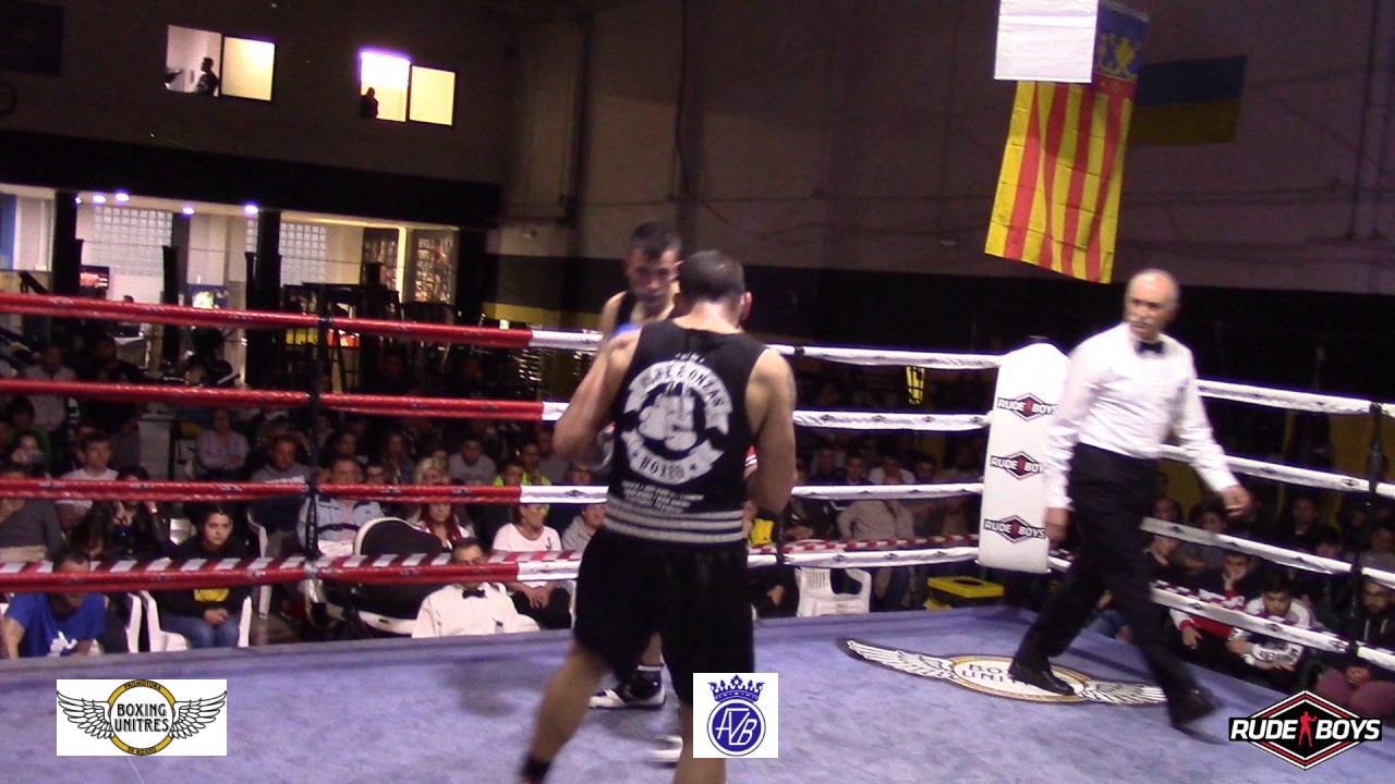 Ramón Cabrera (C.B. Boxing Unitres, de Picaña) vs Javier Garrido (C.B. 8 Onzas, de Benicarló).