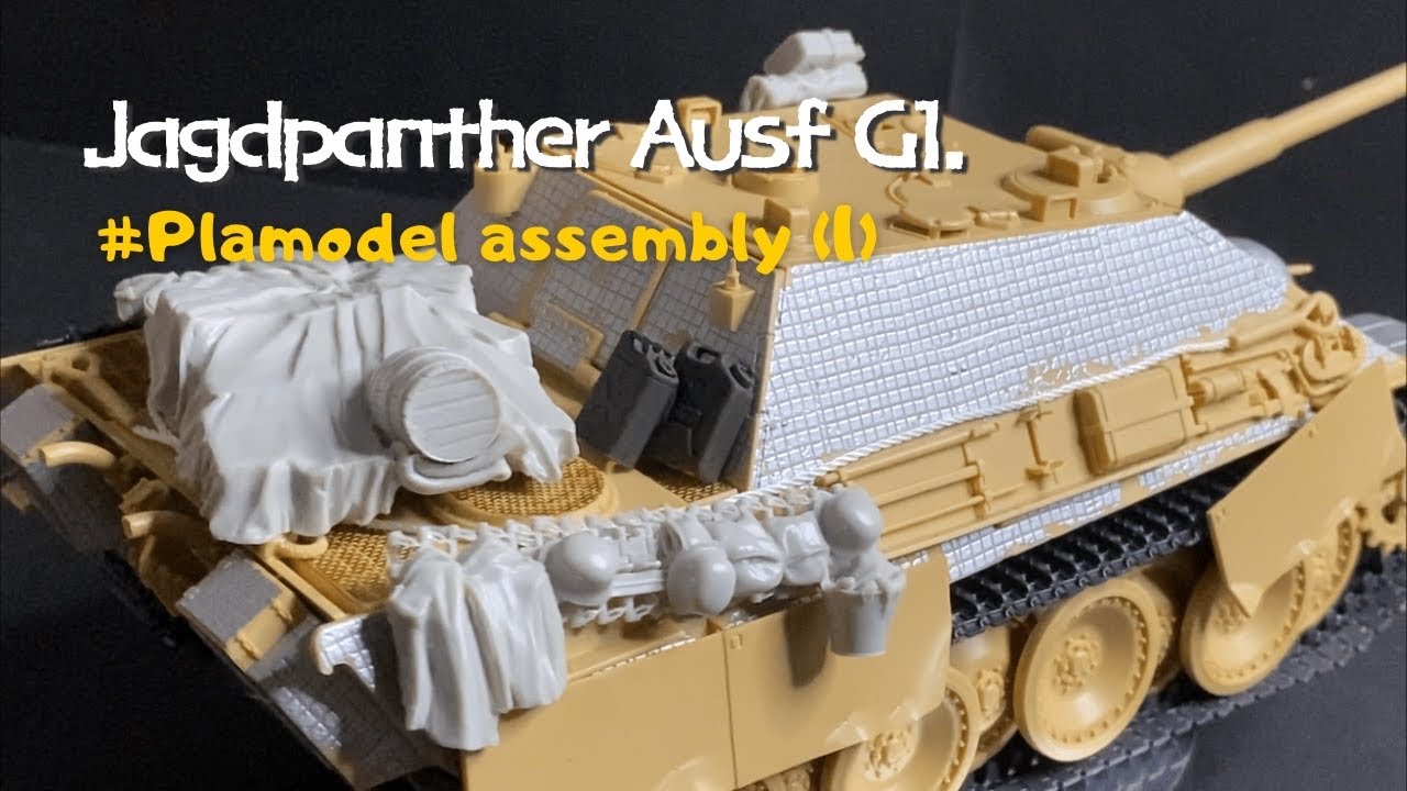 1/35 German Sd.Kfz.173 Jagdpanther Ausf.G1 (Part 1) : Academy Plamodel assembly