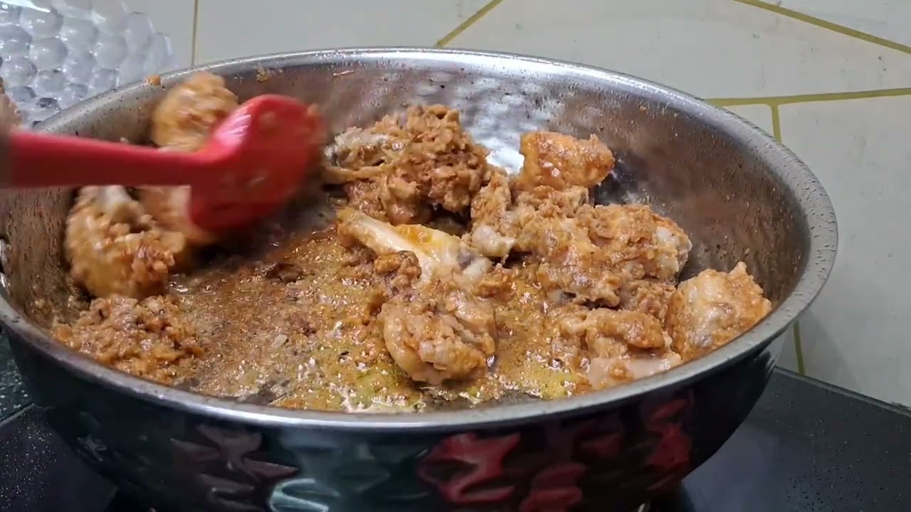 Chicken Chilli Recipe | Restaurant Style Indo Chinese Chicken Chilli at Home