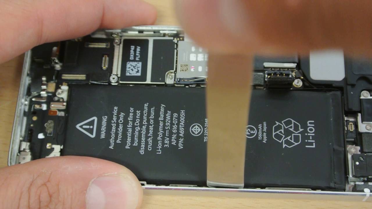 Como Cambiar una bateria de iPhone 5s Paso a Paso!