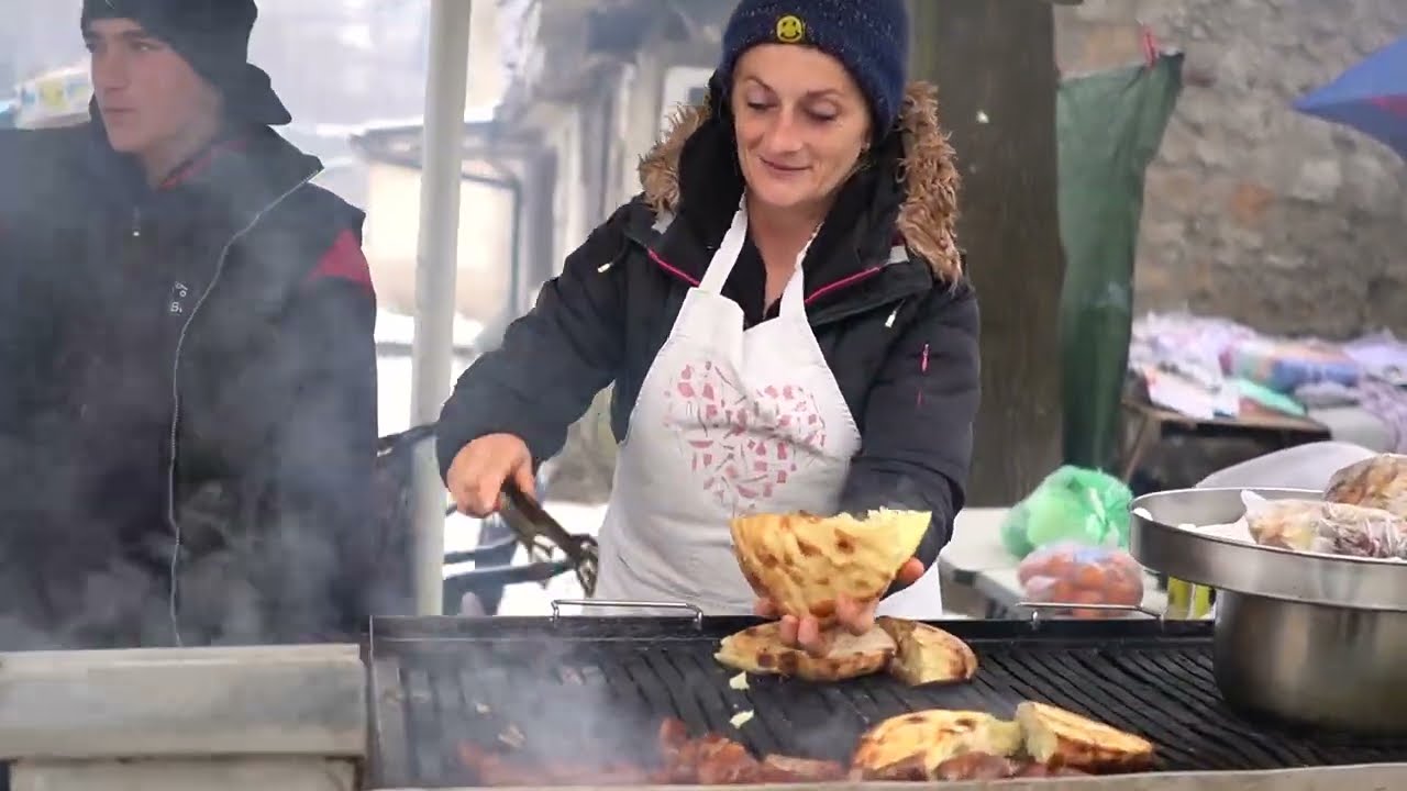 ŠTA SE SVE PRODAJE ? SA NAMA KROZ PIJACU U NOVOM TRAVNIKU