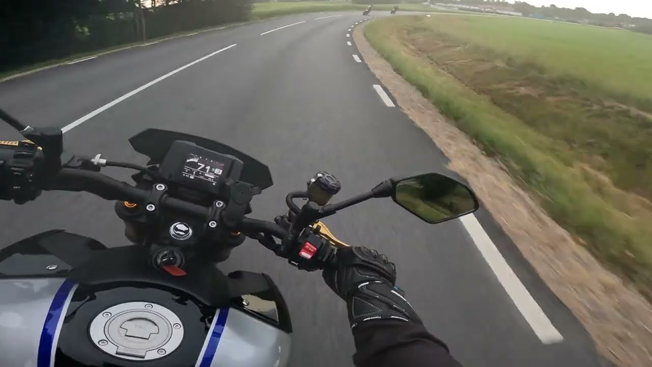 i joined 2 random riders and it went crazy fast
