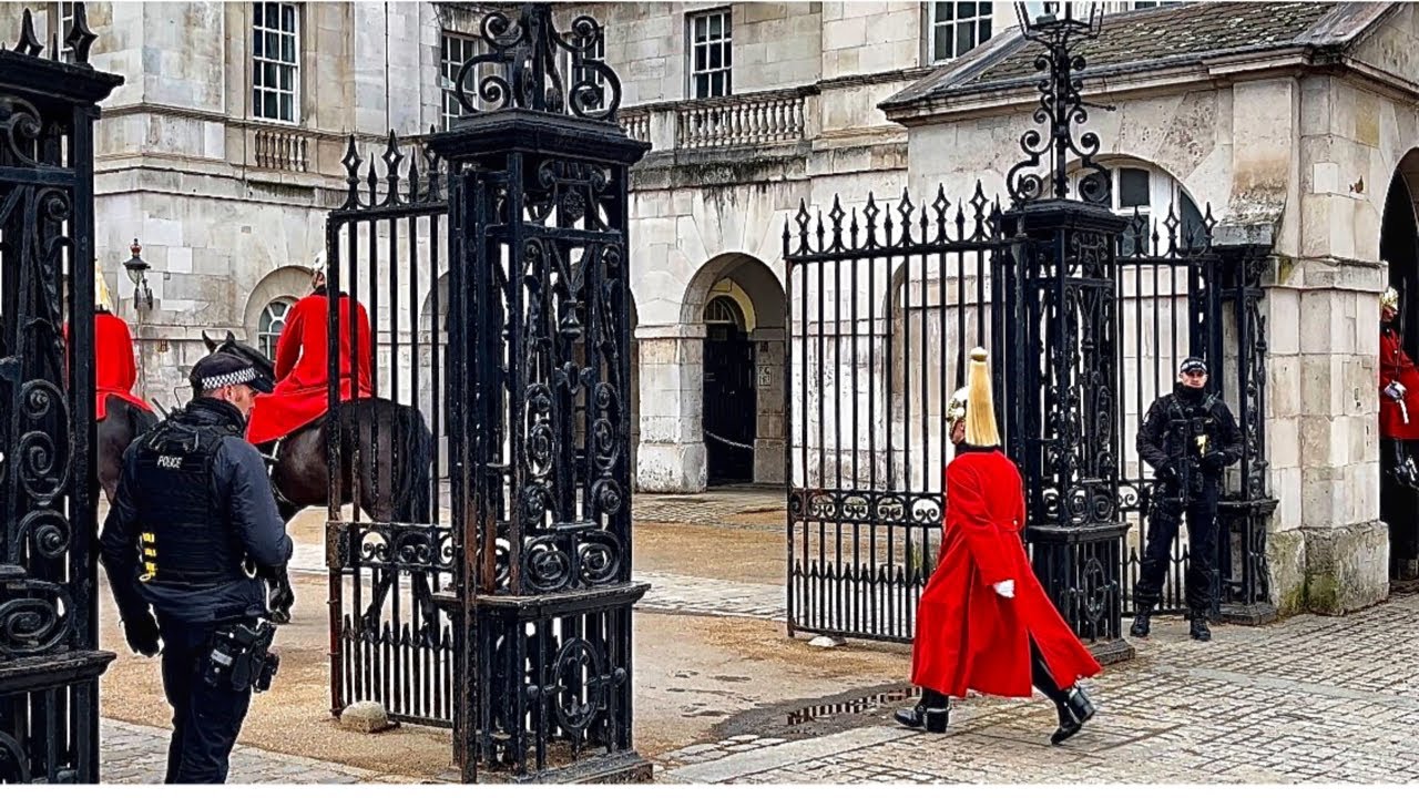 Royal horse & guards Moved back under Armed police.!
