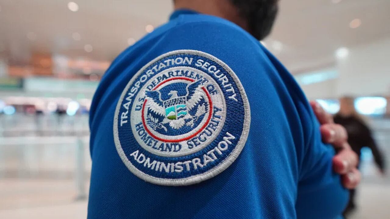 Сотрудники TSA в Атланте выступили с заявлением после первых выходных без оплаты труда.