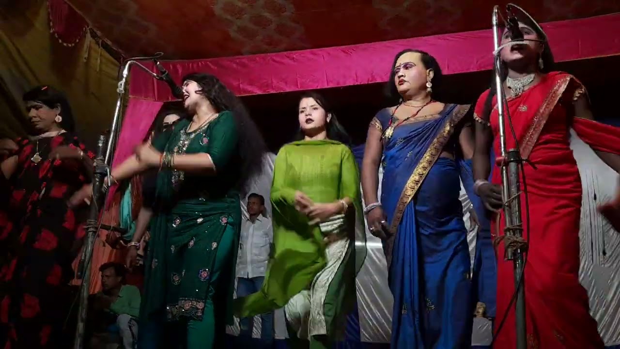 Jo bich bajriya Tune Meri Pakdi baiyan sahjan Mau Nautanki superhit song