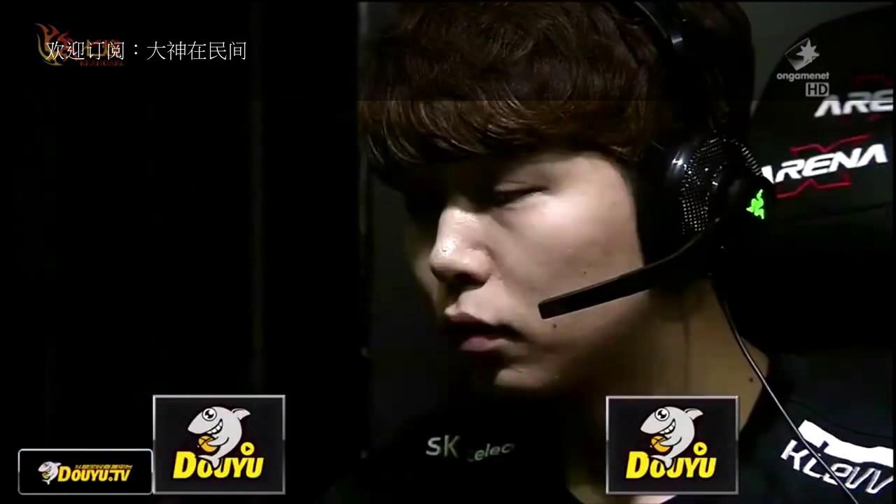 LOL史上第一位拿剑圣打职业联赛中单的人，全场见一个秒杀一个 HD