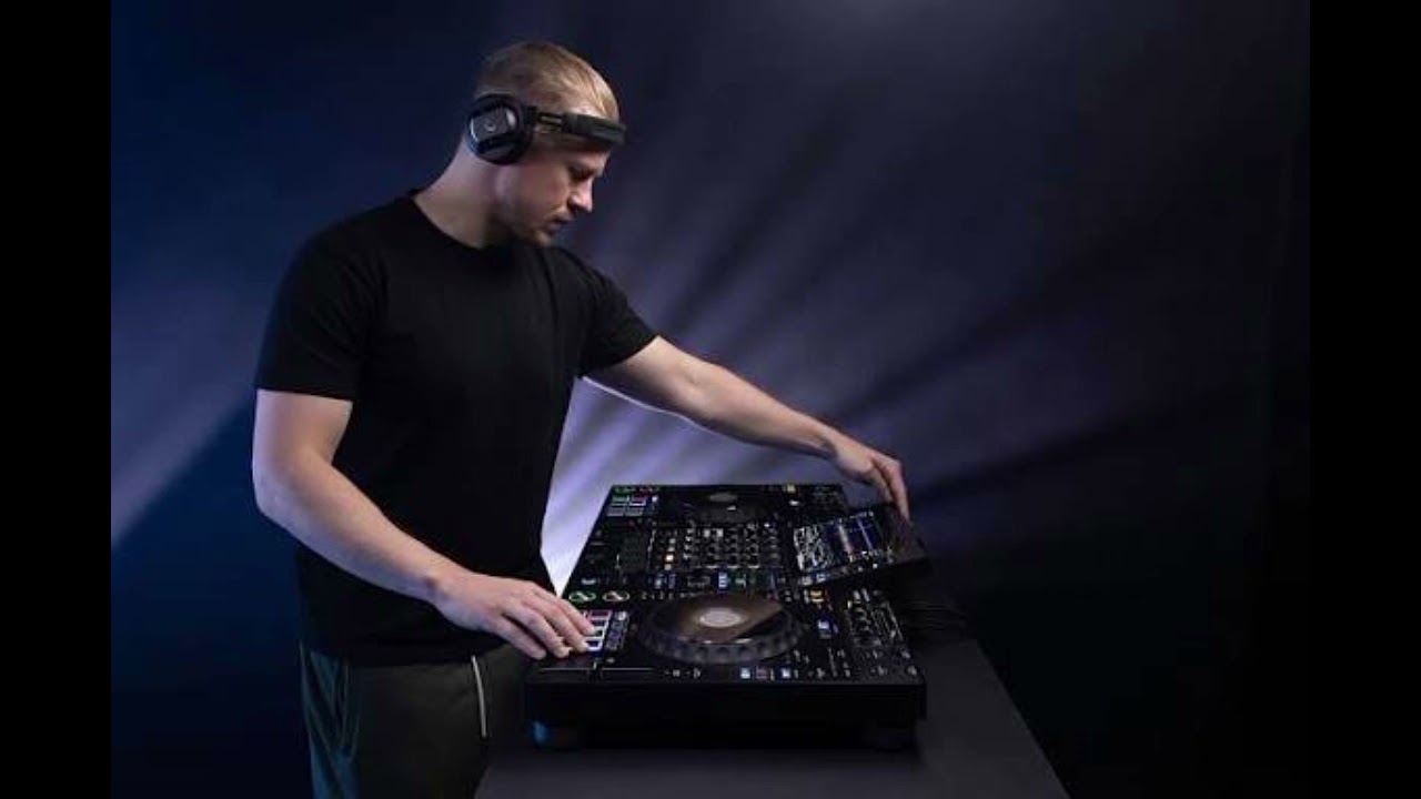 MELODY STADIUM BREAKBEAT REMIX DROP (AIDIL-BREAKZZ) 