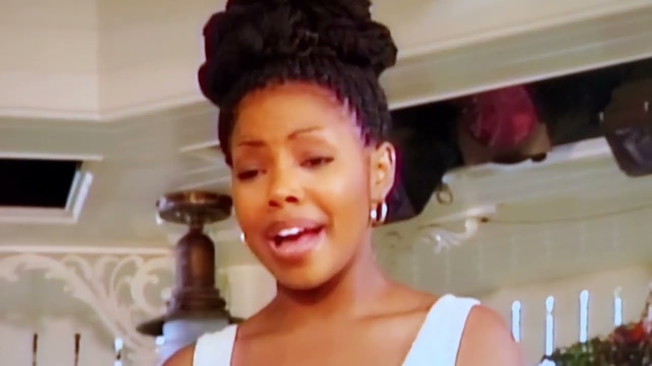Family Matters- Steve turns back into Stefan and gets engaged to Laura.🤔🥺🥺