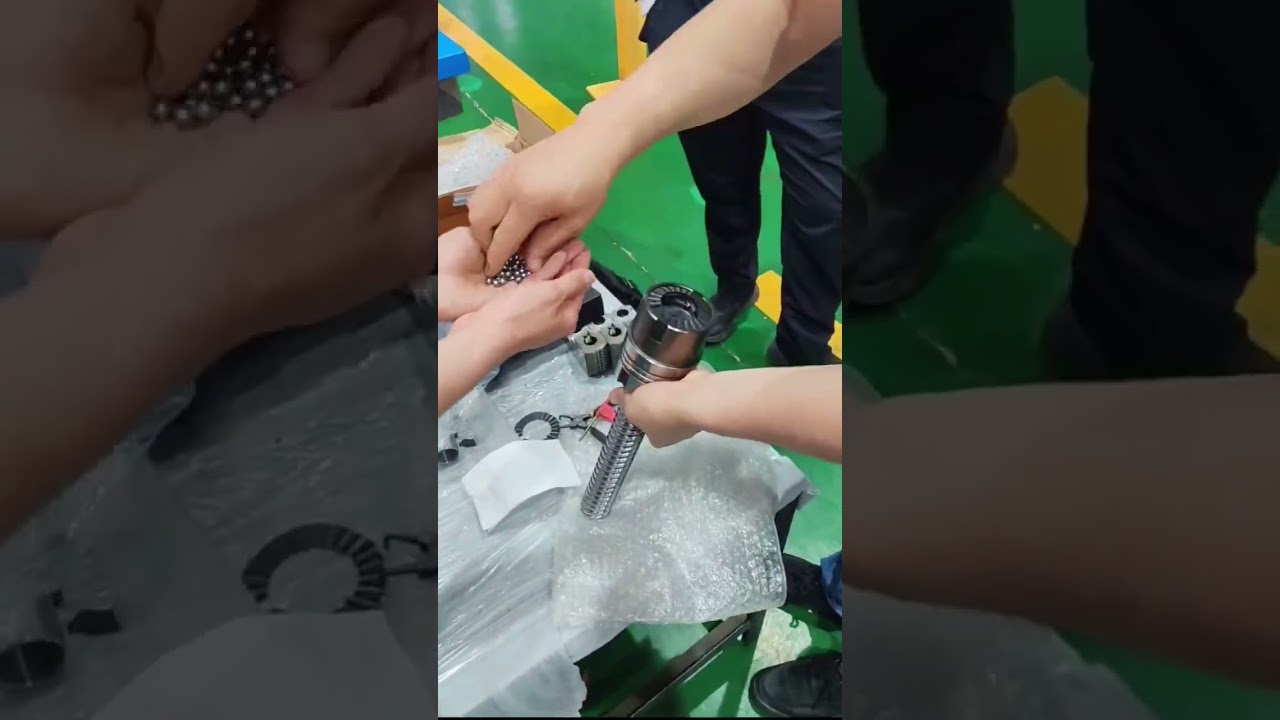 Hardness HRC58, high precision screw nut, grinding with car belt.  ML-320 and BML-630 lathes