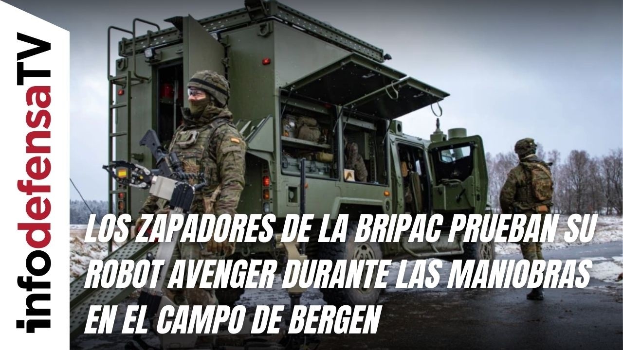 Los zapadores de la Bripac prueban su robot Avenger durante las maniobras en el campo de Bergen